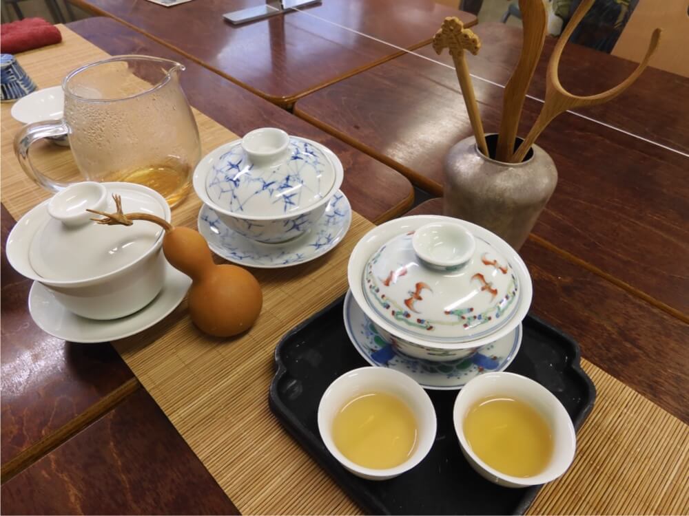 涼を届ける中国茶　講座風景